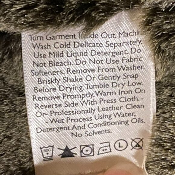 Eddie Bauer Seattle Suede Vest with Faux Fur collar and lining. Brown. Large - Picture 8 of 8